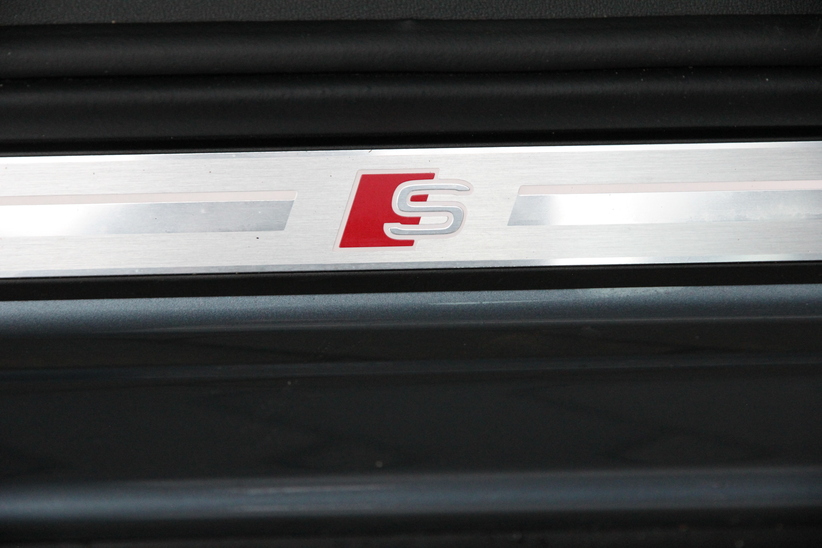 Audi Q4 40 e-tron S Line