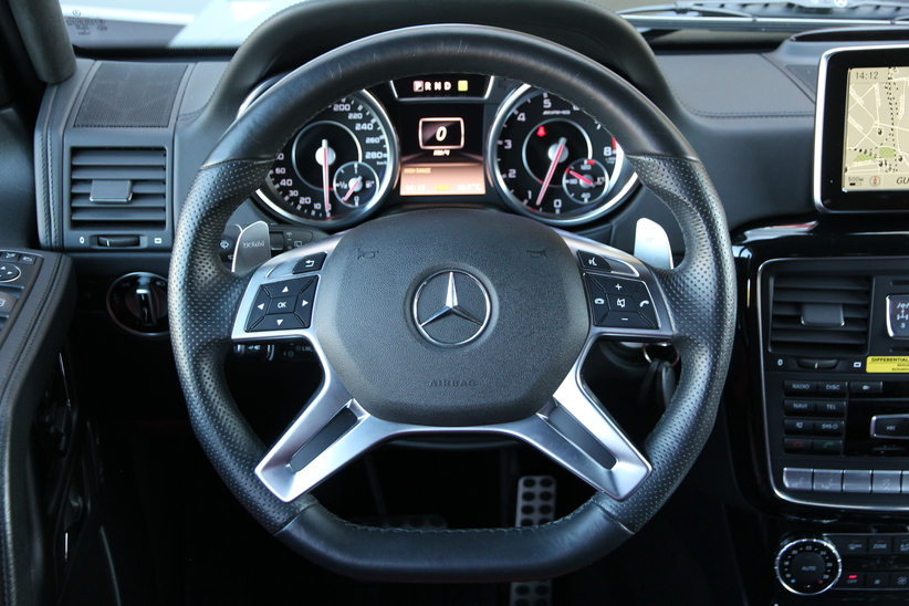 MERCEDES-BENZ