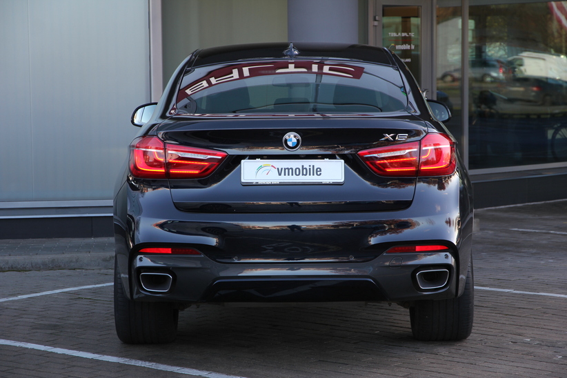 BMW X6 30d M Package Carbon