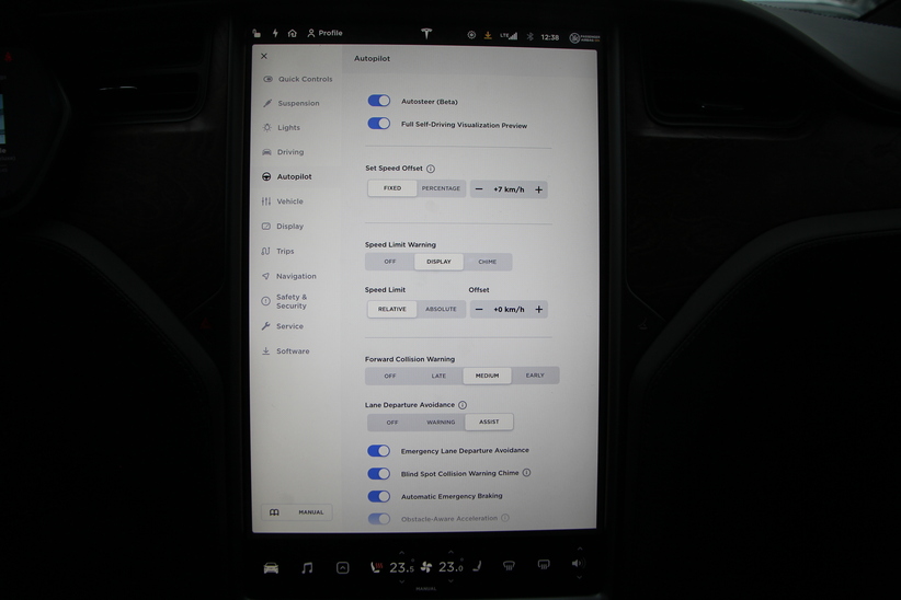 Tesla Model X Long Range