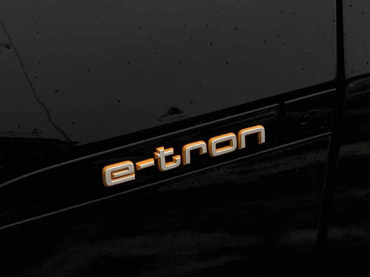 Audi E-tron 50 Quattro