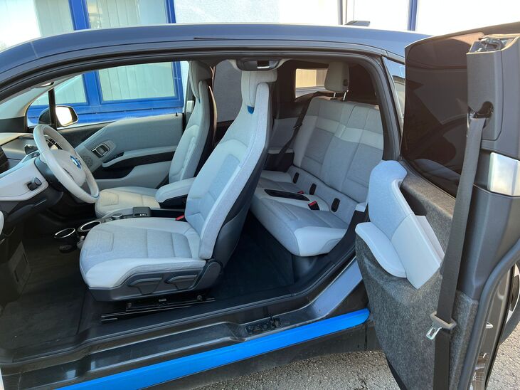 BMW i3 33.2 kWh