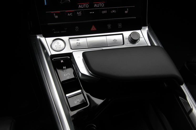 Audi E-Tron 55 quattro