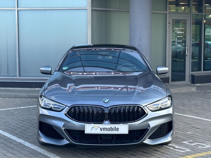 BMW 840i