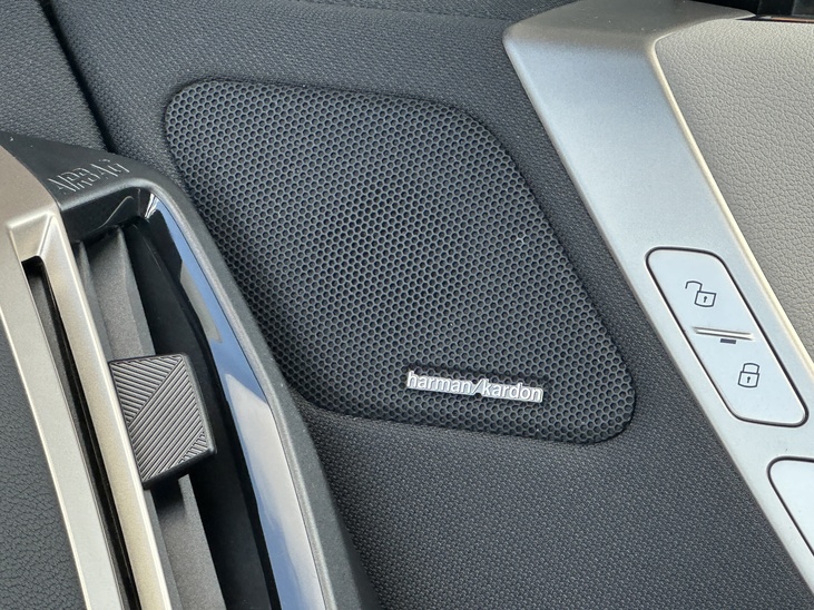 BMW IX40