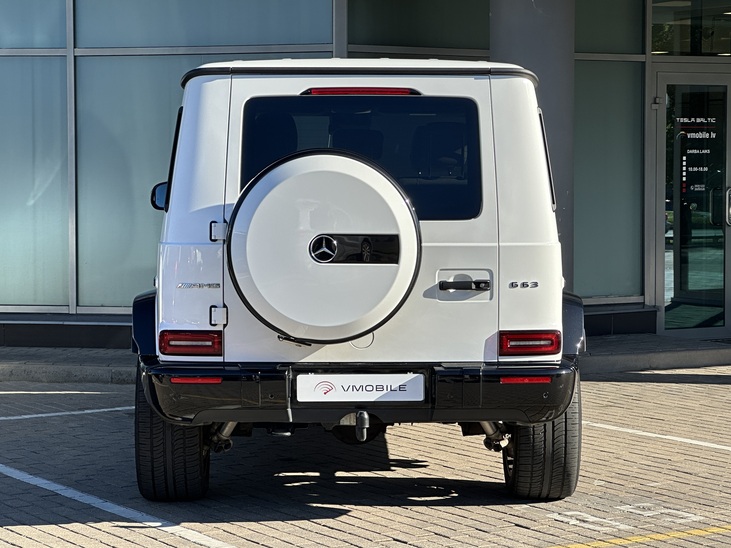 Mercedes Benz G63 AMG