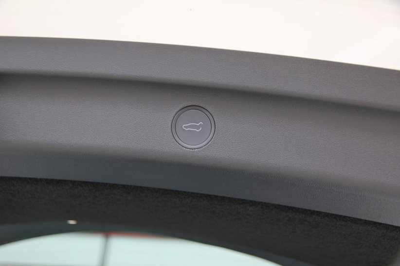 Tesla Model Y Long Range