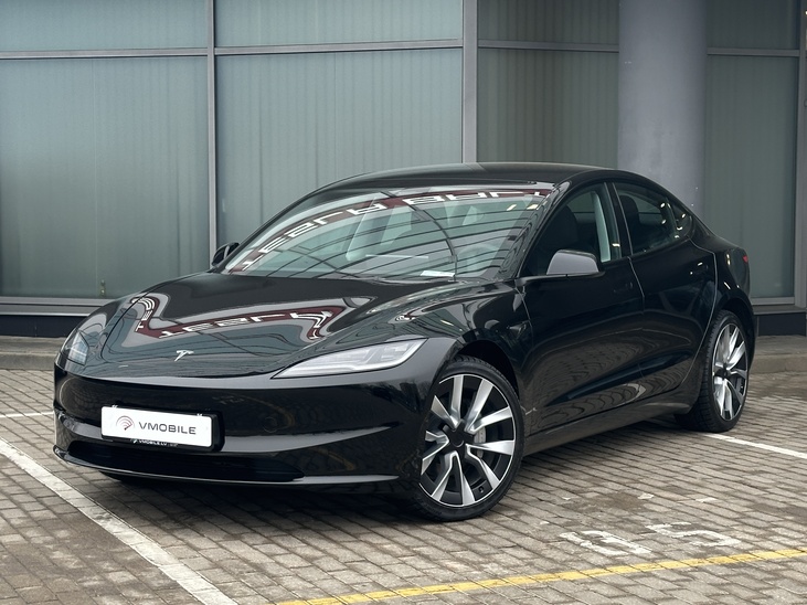 Tesla Model 3 Long Range LCI