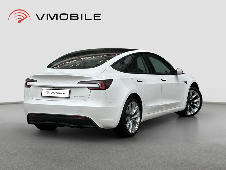 Tesla Model 3 Long Range