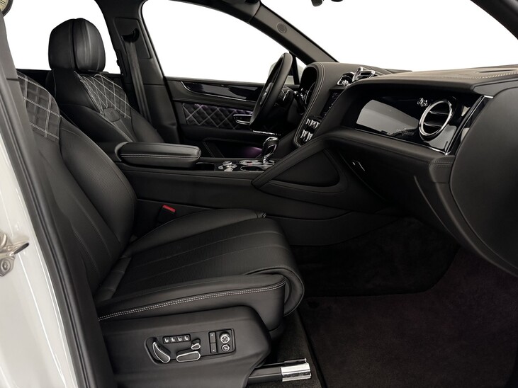Bentley Bentayga V8