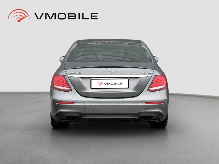 Mercedes-Benz E43 AMG