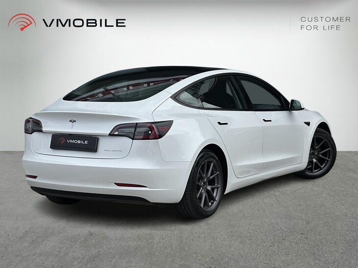 Tesla Model 3 Long Range