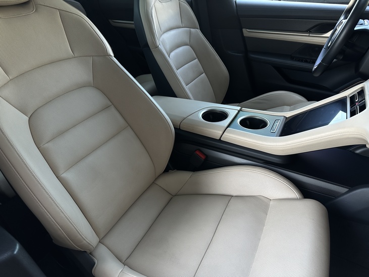 Porsche Taycan Turbo