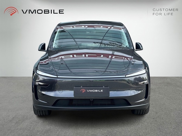 Tesla Model Y Long Range