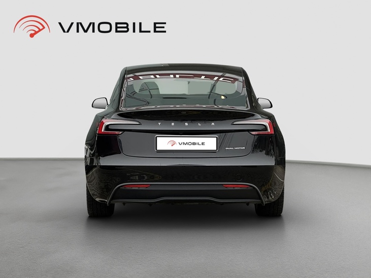 Tesla Model 3 Long Range