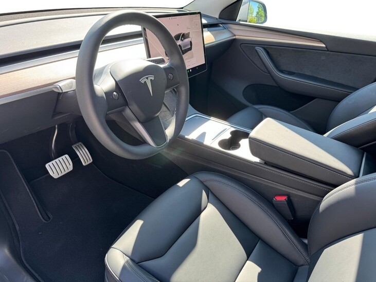 Tesla Model Y Performance