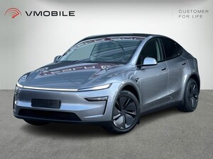 Tesla Model Y Long Range