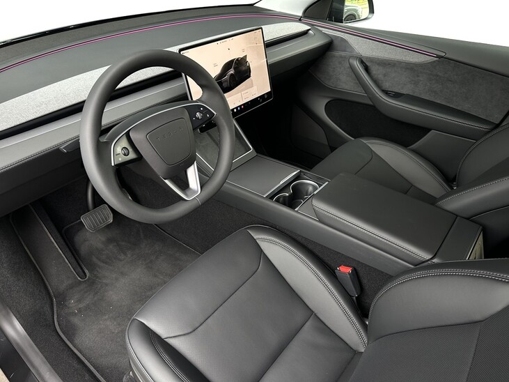 Tesla Model Y Long Range