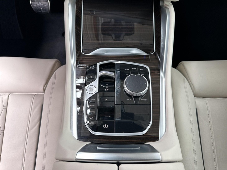 BMW X6 40i