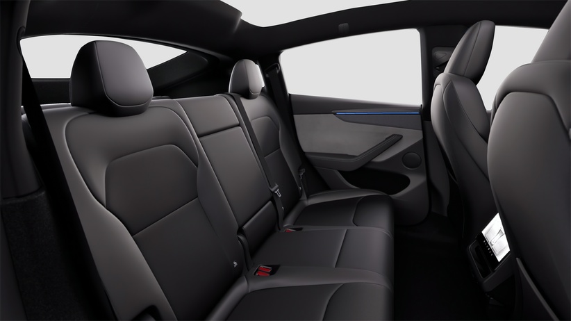 Tesla Model Y Long Range 7 seats