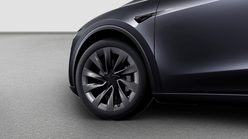 Tesla Model Y Long Range 7 seats