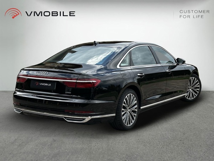Audi A8 L quattro