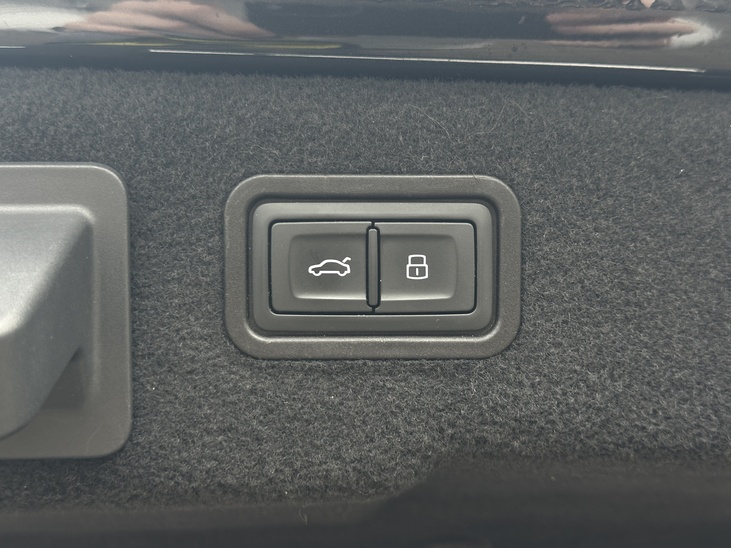 Audi A8 50 TDI quattro