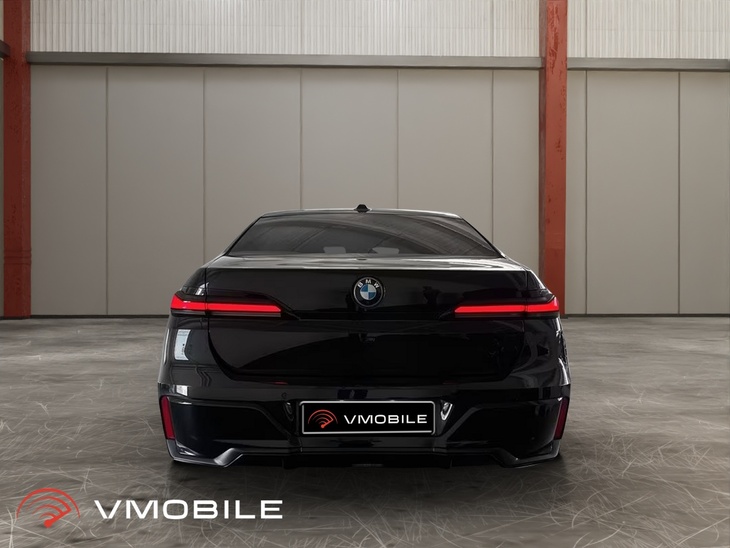 BMW i7 xDrive 60