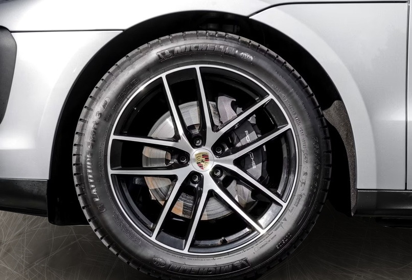 Porsche Macan T