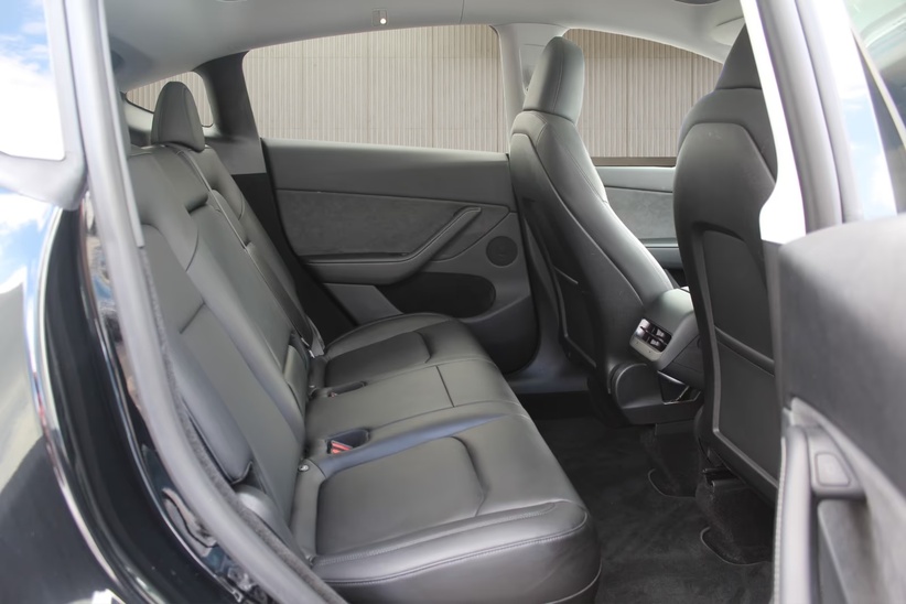 Tesla Model Y Long Range