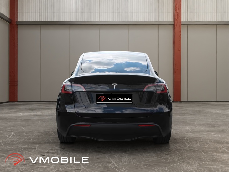 Tesla Model Y Long Range