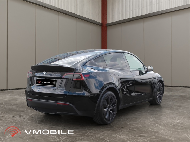 Tesla Model Y Long Range