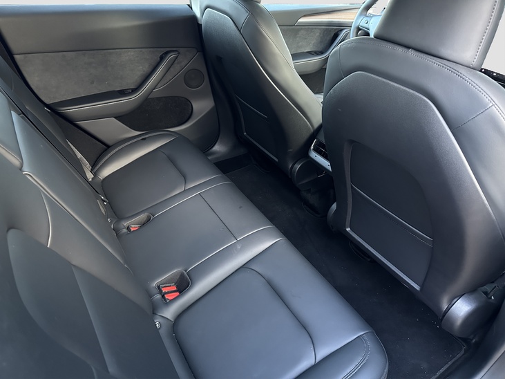 Tesla Model Y Long Range