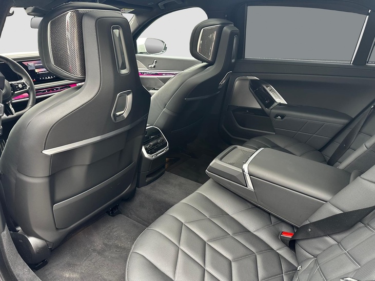 BMW i7 eDrive 50