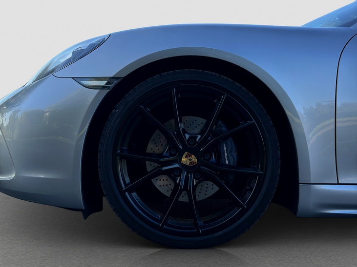 Porsche 718 Cayman