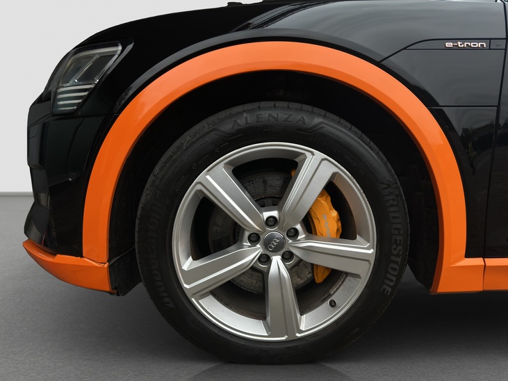 Audi e-tron 50 quattro