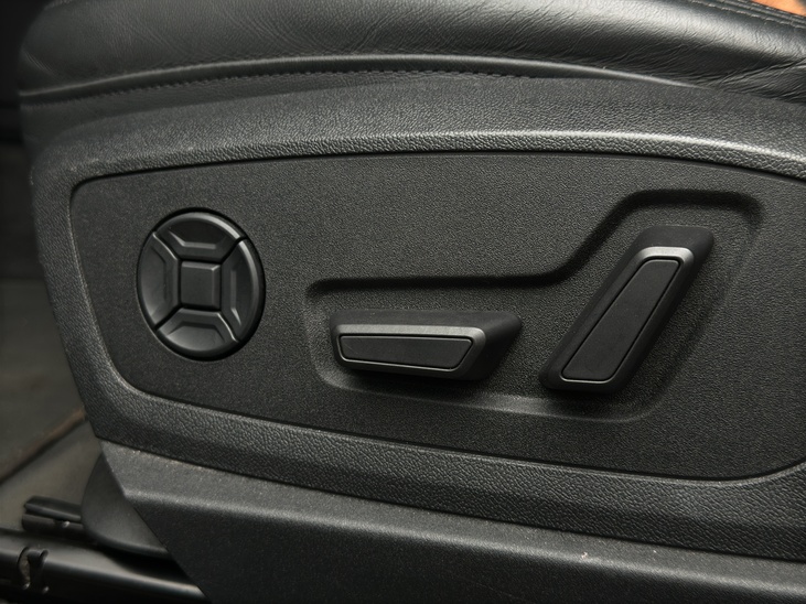 Audi e-tron 50 quattro