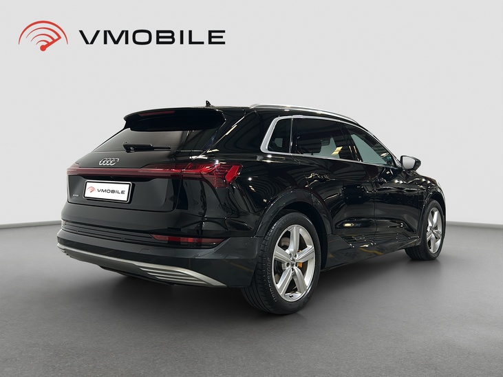 Audi e-tron 50 quattro