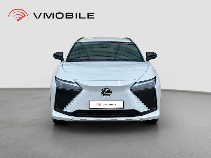 Lexus RZ450e