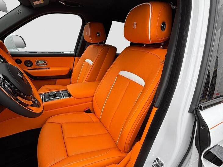 Rolls-Royce Cullinan Black Badge
