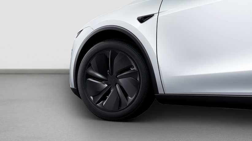 Tesla Model Y Long Range 7 seats