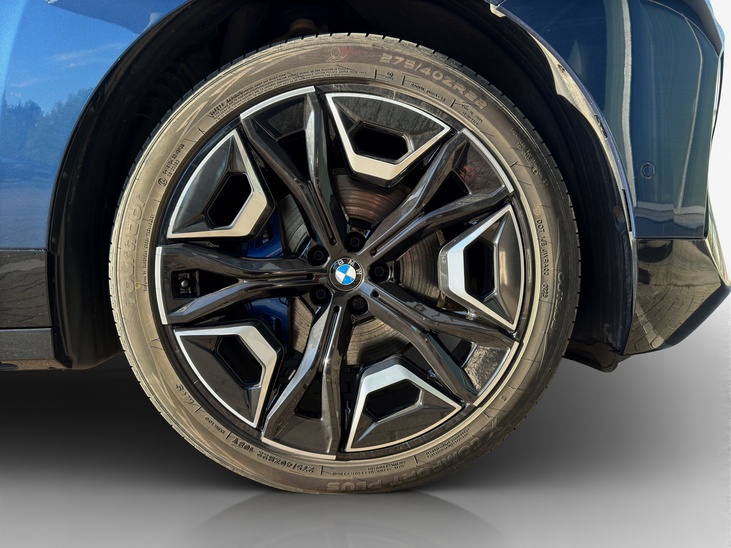 BMW iX xDrive50