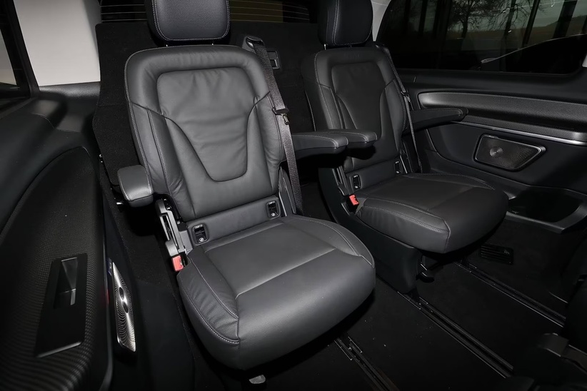 Mercedes-Benz V300D Long 4Matci AMG