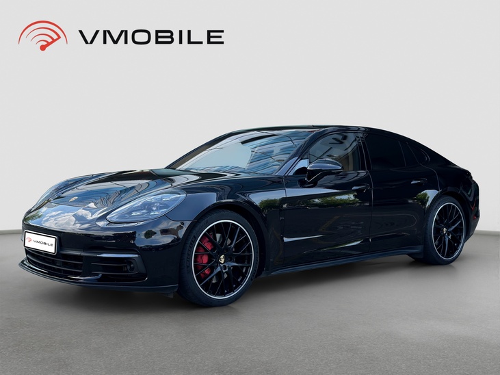 Porsche Panamera 4S