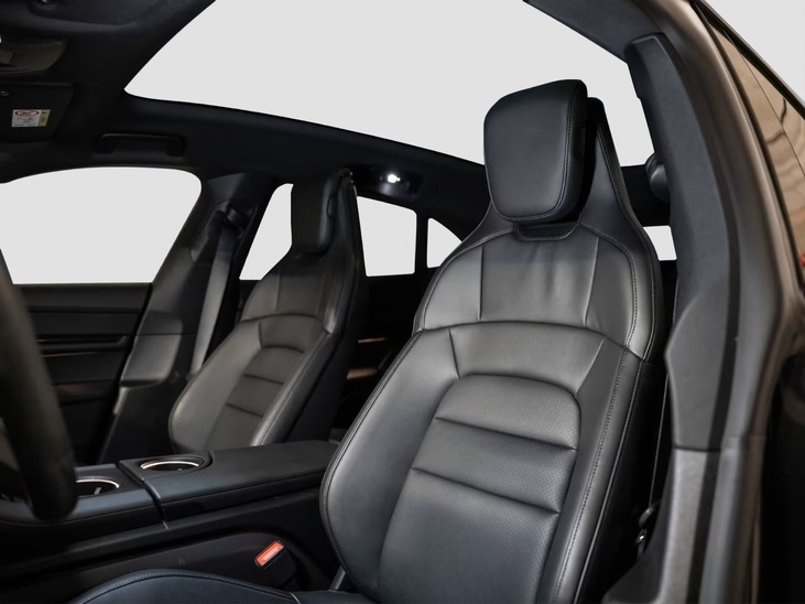 Porsche Taycan Sport Turismo