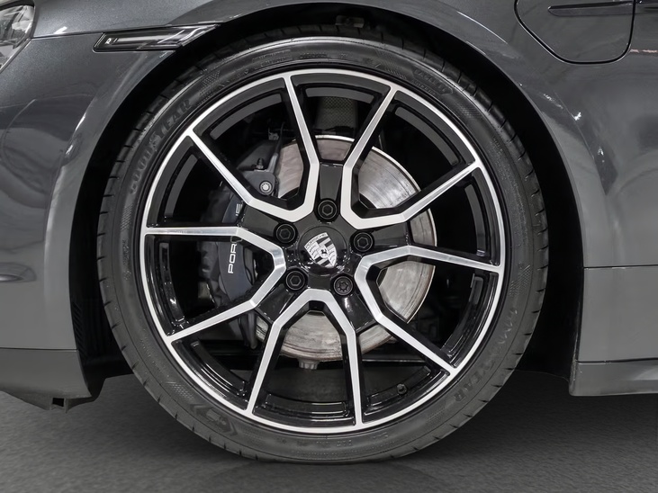 Porsche Taycan Sport Turismo