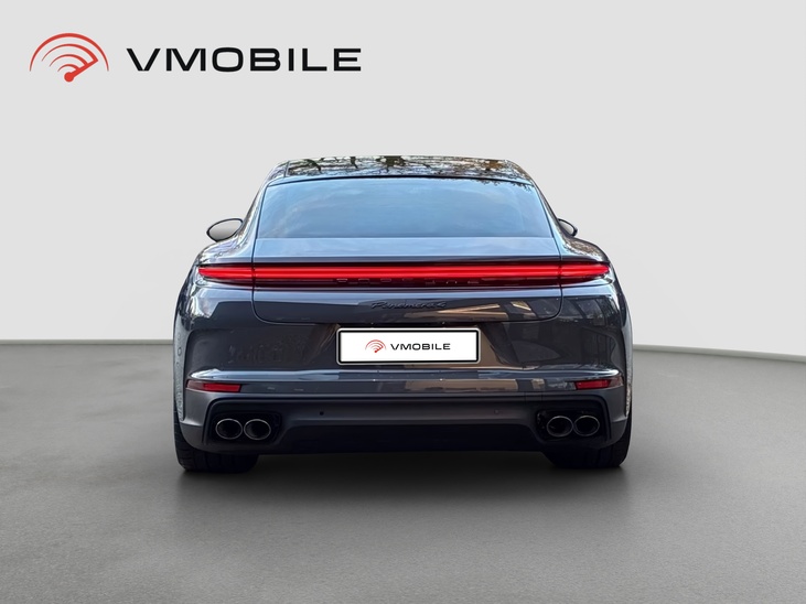 Porsche Panamera 4 E-Hybrid