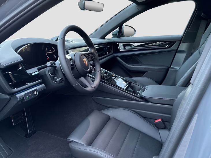 Porsche Panamera 4 E-Hybrid