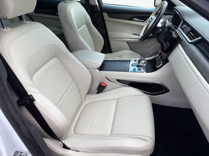 Jaguar F-PACE S