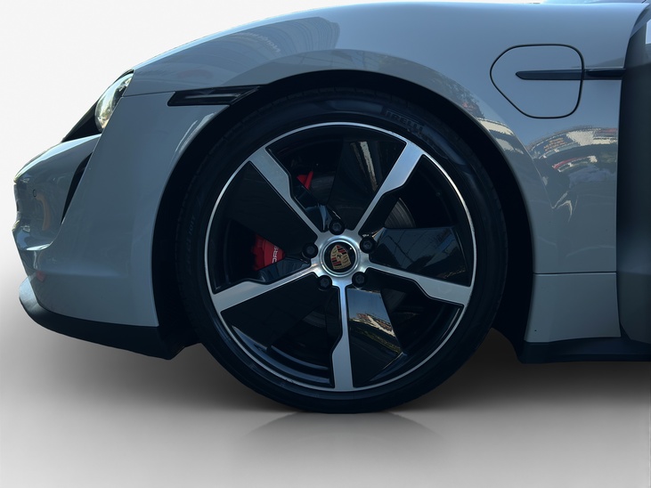 Porsche Taycan 4S